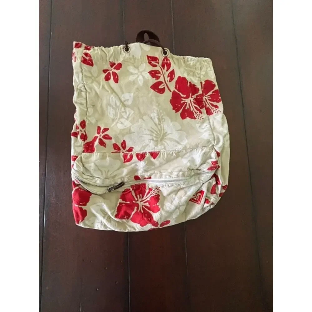 Roxy Floral Drawstring Backpack Beige Red Hibiscus Surf Beach Y2K Book Bag